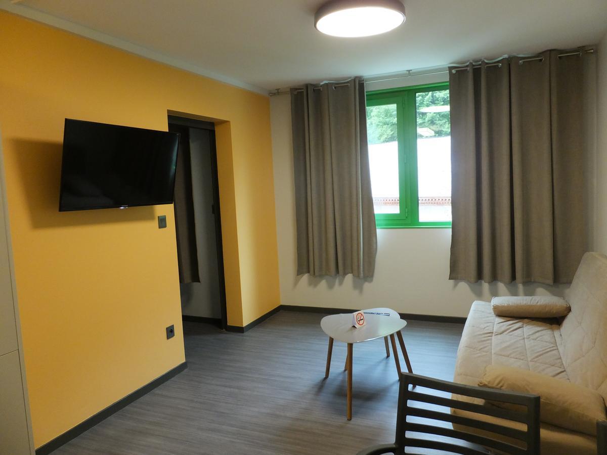 Residence Thermale Du Parc Ornolac-Ussat-les-Bains 外观 照片